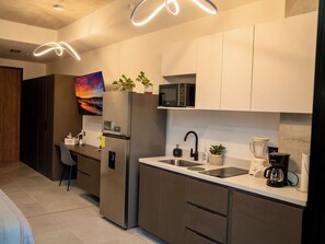 Private kitchen - Everything is just a few minutes away in San Salvador! Perfect for couples, families, work, and partying (San Salvador)