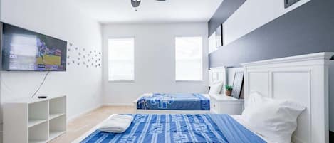 Iron/ironing board, travel cot, WiFi, bed sheets