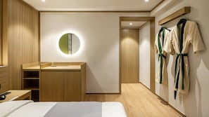 Doppelzimmer | Verdunkelungsvorhänge, schallisolierte Zimmer, kostenloses WLAN