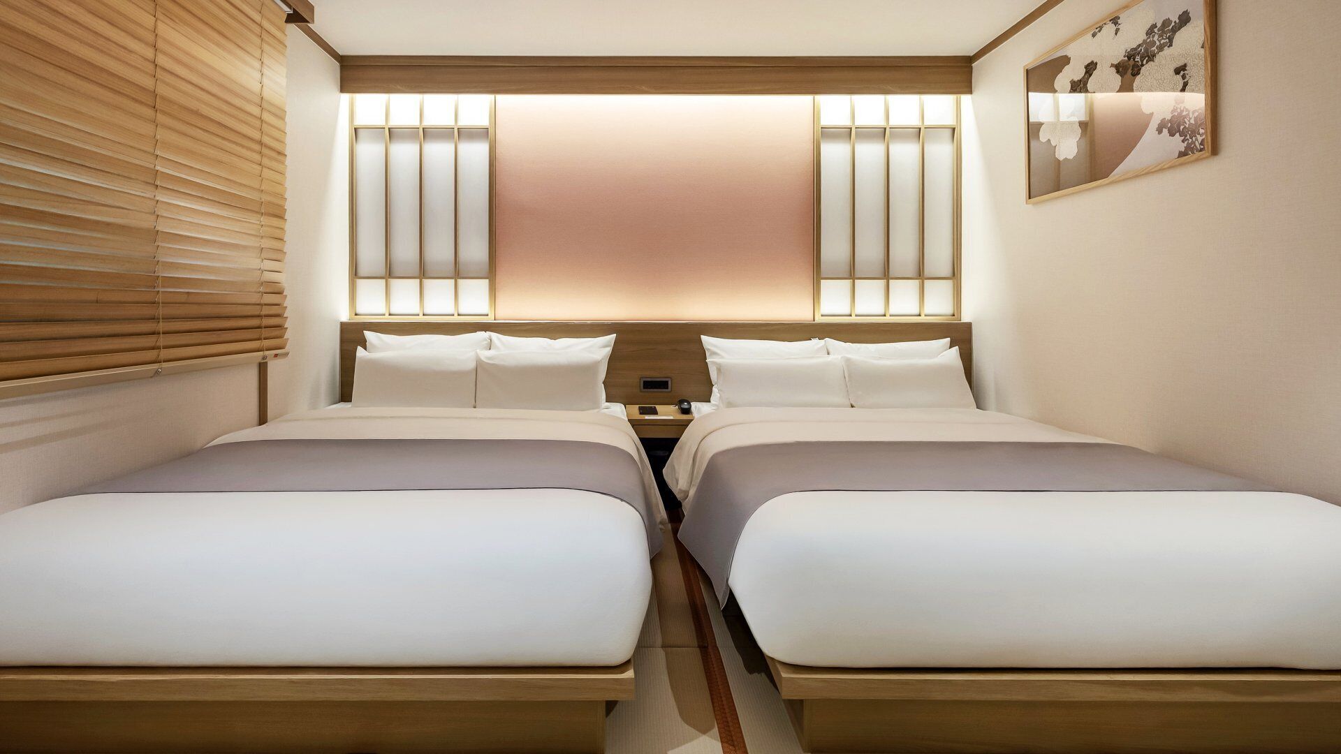 Signature Spa & Sauna | Blackout drapes, soundproofing, WiFi (free), bed sheets