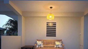 Unclassified image, 3 of 19, button - Enjoy a stylish experience at this centrally located place.

 (Willemstad)