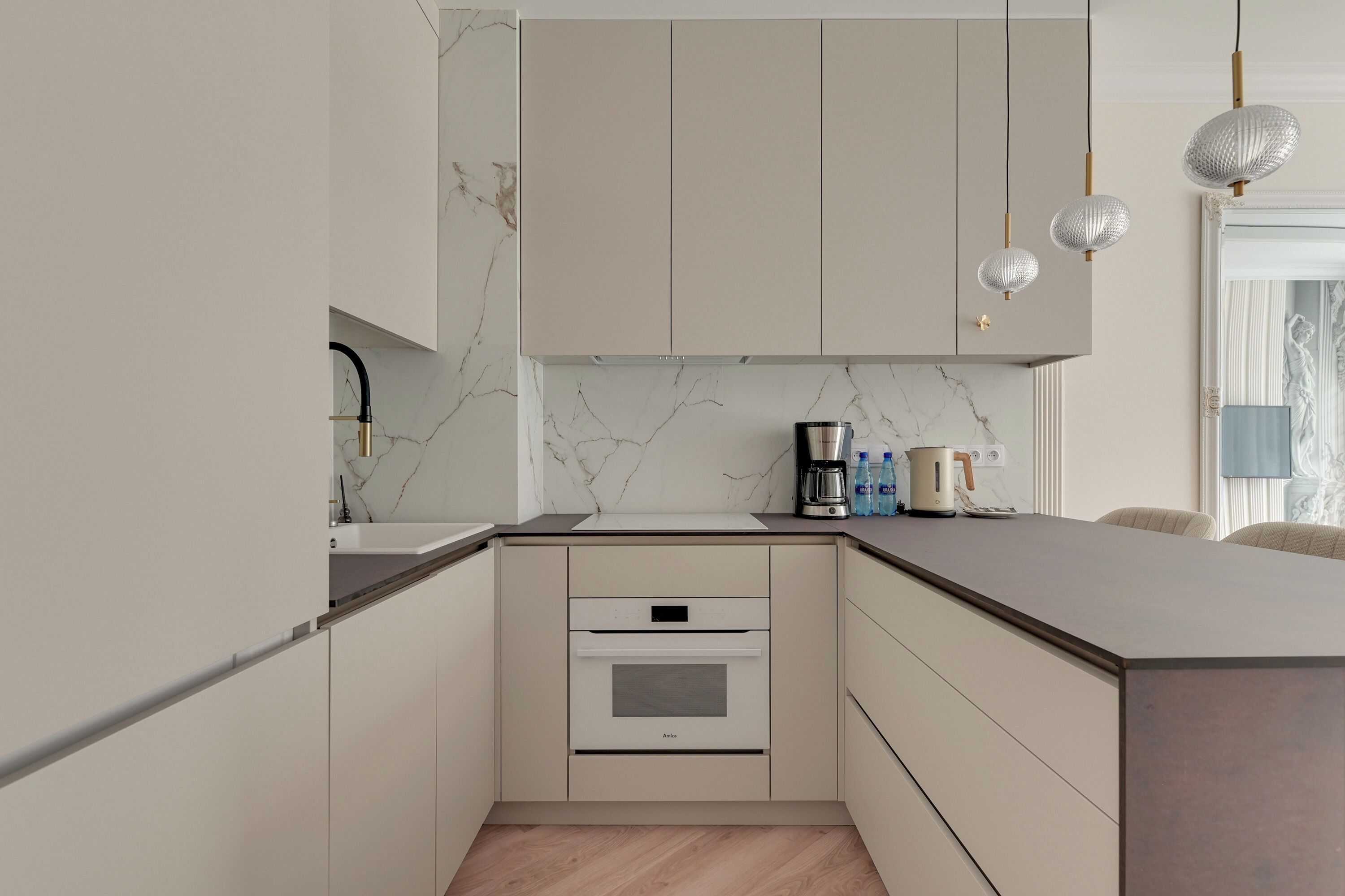Deluxe Apartment | Private kitchen