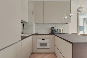 Private kitchen - Mostek 2137 by Grand Apartments (Gdańsk)