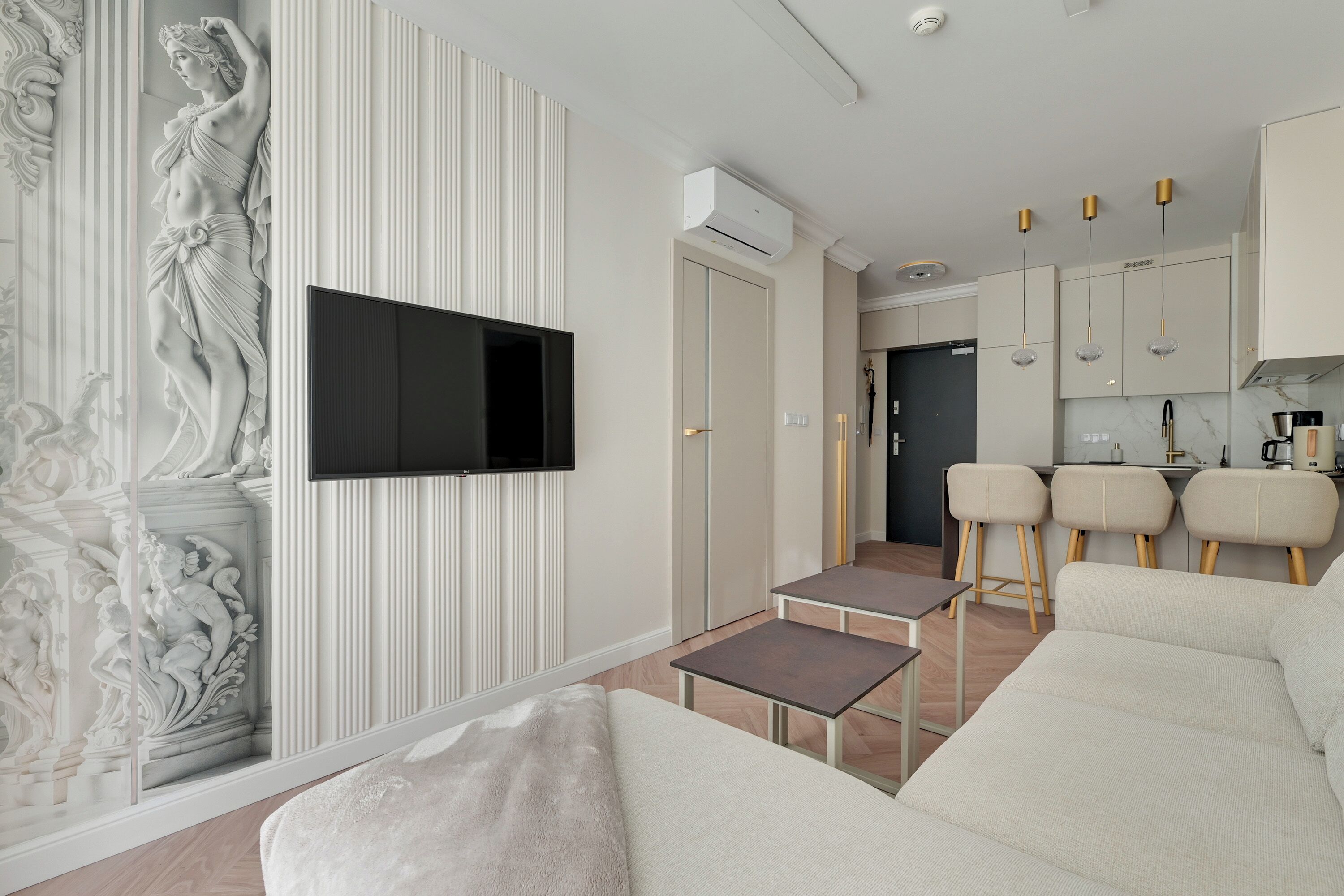 Deluxe Apartment | Living area