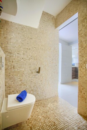 Bathroom - Neptuno Bungalows (La Oliva)