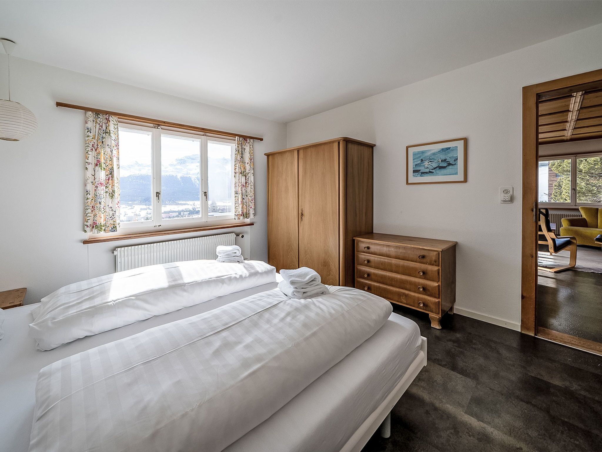 2 bedrooms