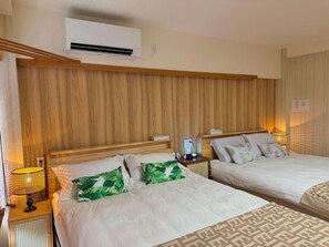 Blackout curtains, soundproofing, iron/ironing board (on request) - TOKYO SKYTREE VILLIA - A Private House (Sumida City)