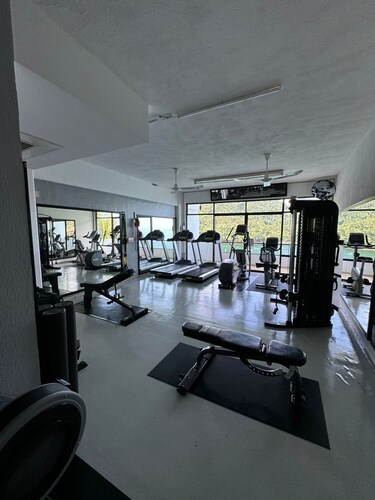 Located right on the water! Modern 1-bedroom condo in tranquil Mismaloya 