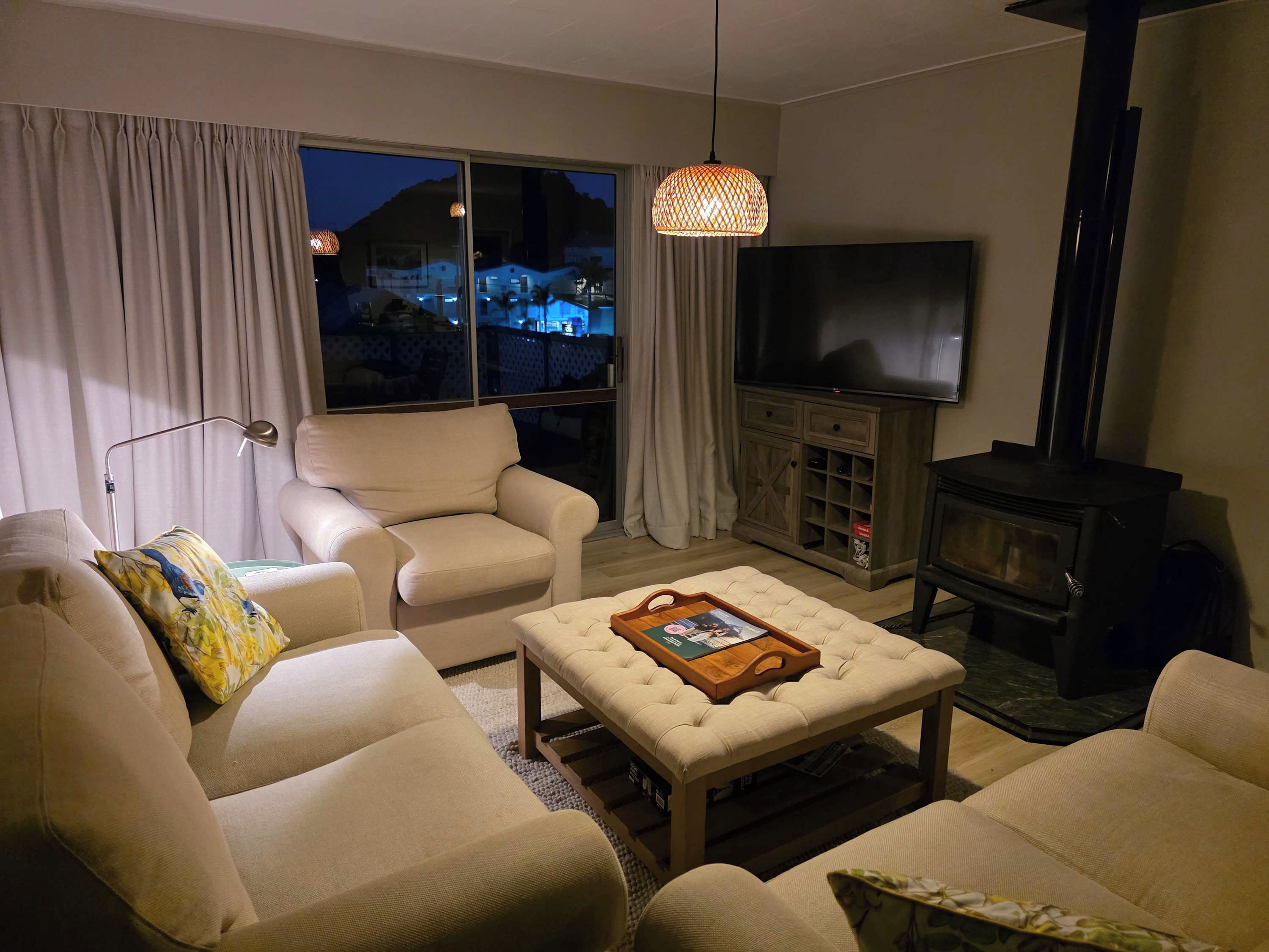 Comfy Haven In The Heart Of Picton - Picton