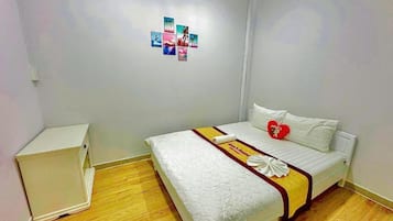 Kamar Standar, pemandangan kebun | Ruang kerja ramah laptop dan Wi-Fi gratis