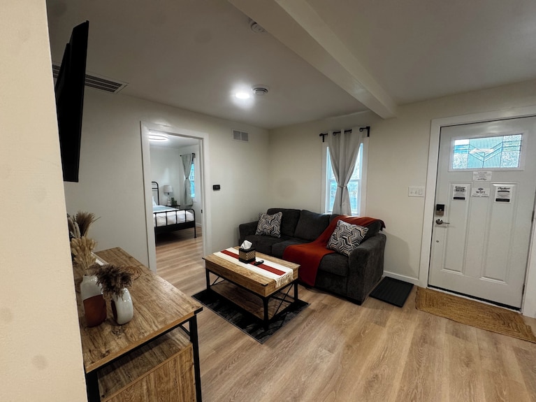 Cozy House In Charming Algonac With Ac - Boating And Water Access Minutes Away - 密西根