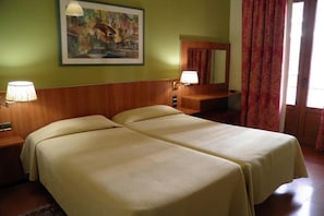 Room - Hotel Europa (Lloret de Mar)