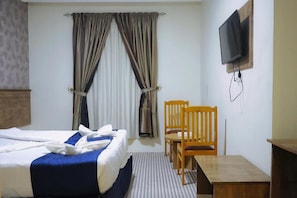 Basic Triple Room - Retaj Hotel (Makkah)