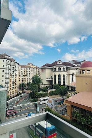 Property grounds - Dels Condotel by Zuzu (Pasay)