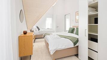 In-room safe, soundproofing, iron/ironing board, WiFi (free)