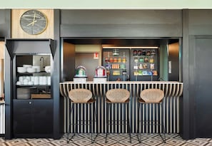 Bar (in der Unterkunft)
