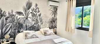 LE TI PARADIS ST PIERRE, a 4-star hotel