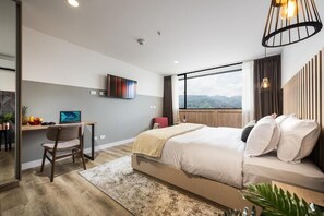 1 bedroom, iron/ironing board, WiFi, bed sheets - ENZO Privé | Go Living & Suites Loft - Luxury Stay in the Heart of El Poblado (Medellín)