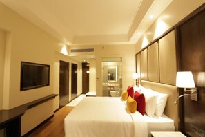 Room - The Vaishno Devi Sarovar Portico Katra (Reasi)