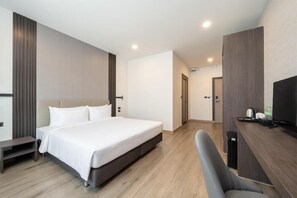Room - Surestay Plus by Best Western Ramkhamhaeng Airport Rail Link Bangkok (Bangkok)