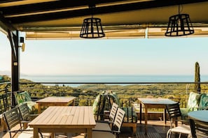 Outdoor dining - My Suite Boutique Hotel Parga (Parga)