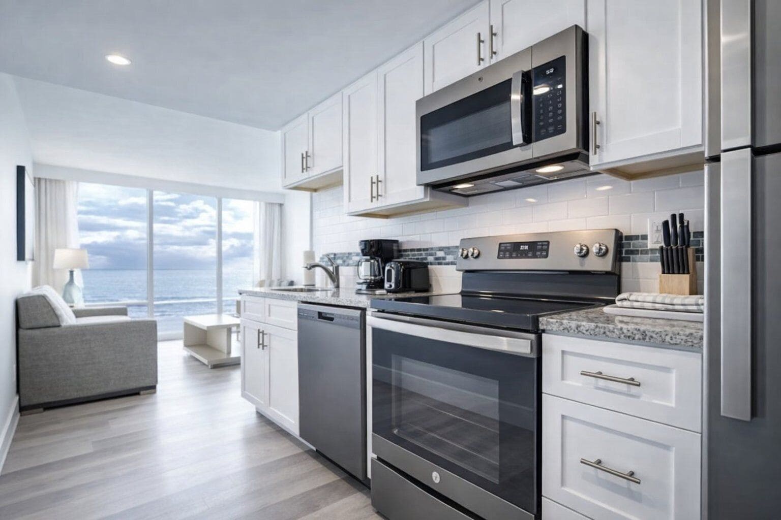 3 Family-friendly Units W/ Ocean Views + Beach Access + Onsite Pool - Ormond Beach, FL