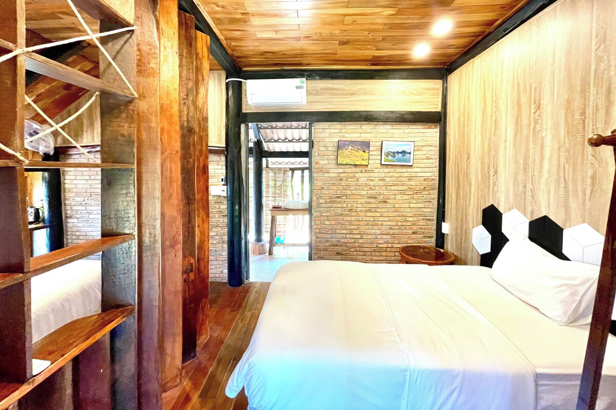 Room name: 7