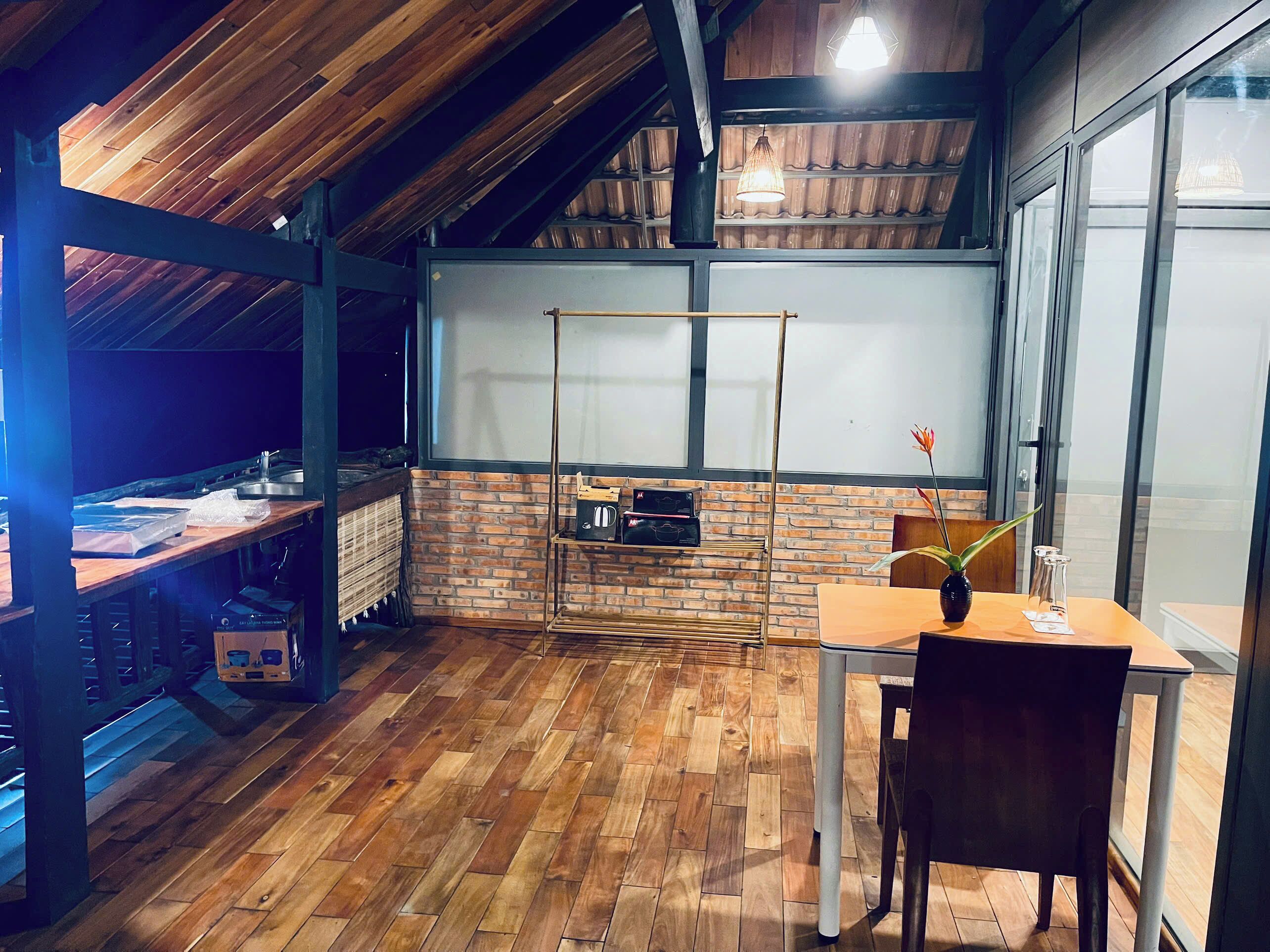Luxury Room, Air conditioning, Mountain View | Dining