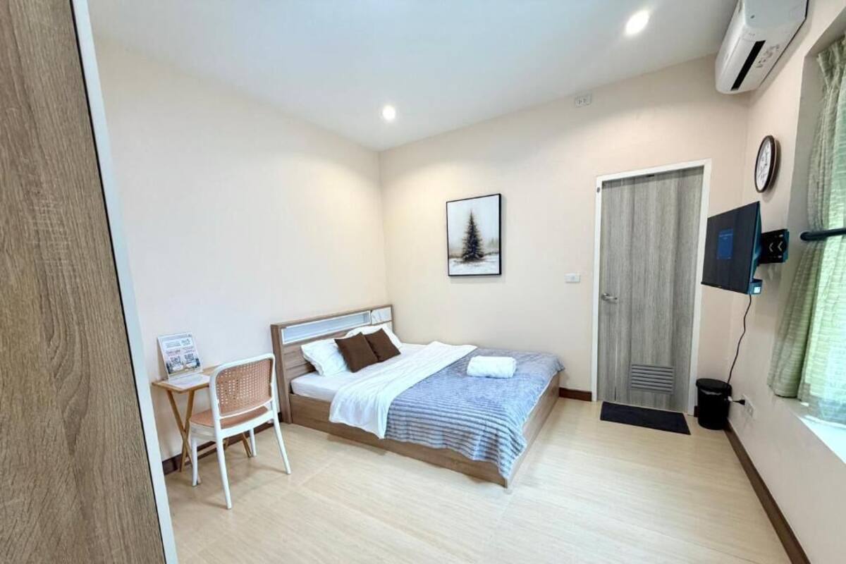 Double Room, Sweet