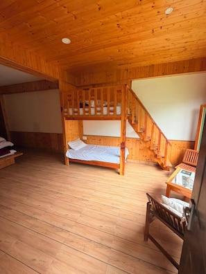 Interior entrance - Sunshine By Nature Crest  (Jibhi)