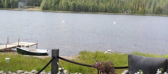 Luxury Lakeside Cabin with Hot Tub & Sauna – Quiet, about 50 min to Ruka.
