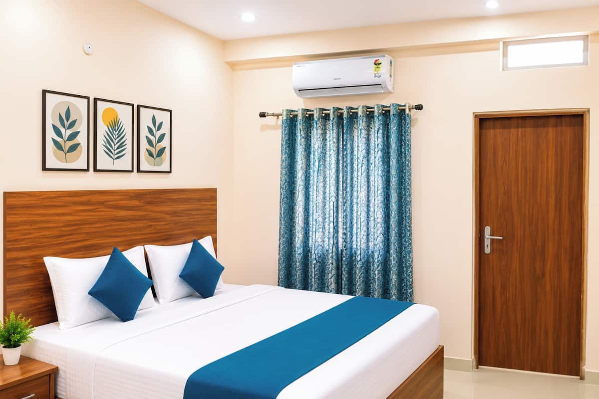 Deluxe Double Room, Air conditioning | View from room