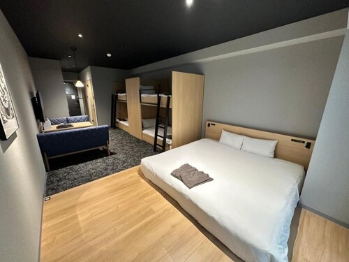 ALPHABED INN Sapporo Odori Koen