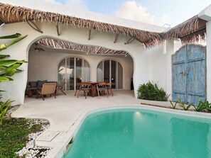Piscina externa