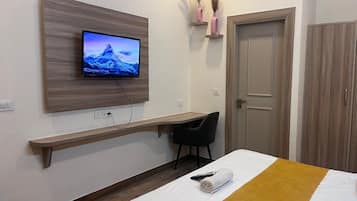 Deluxe-Doppelzimmer | Schreibtisch, kostenloses WLAN