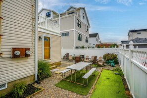 Outdoor dining - Walk to Beach & Marinas! Brigantine 2-Unit Duplex (Brigantine)