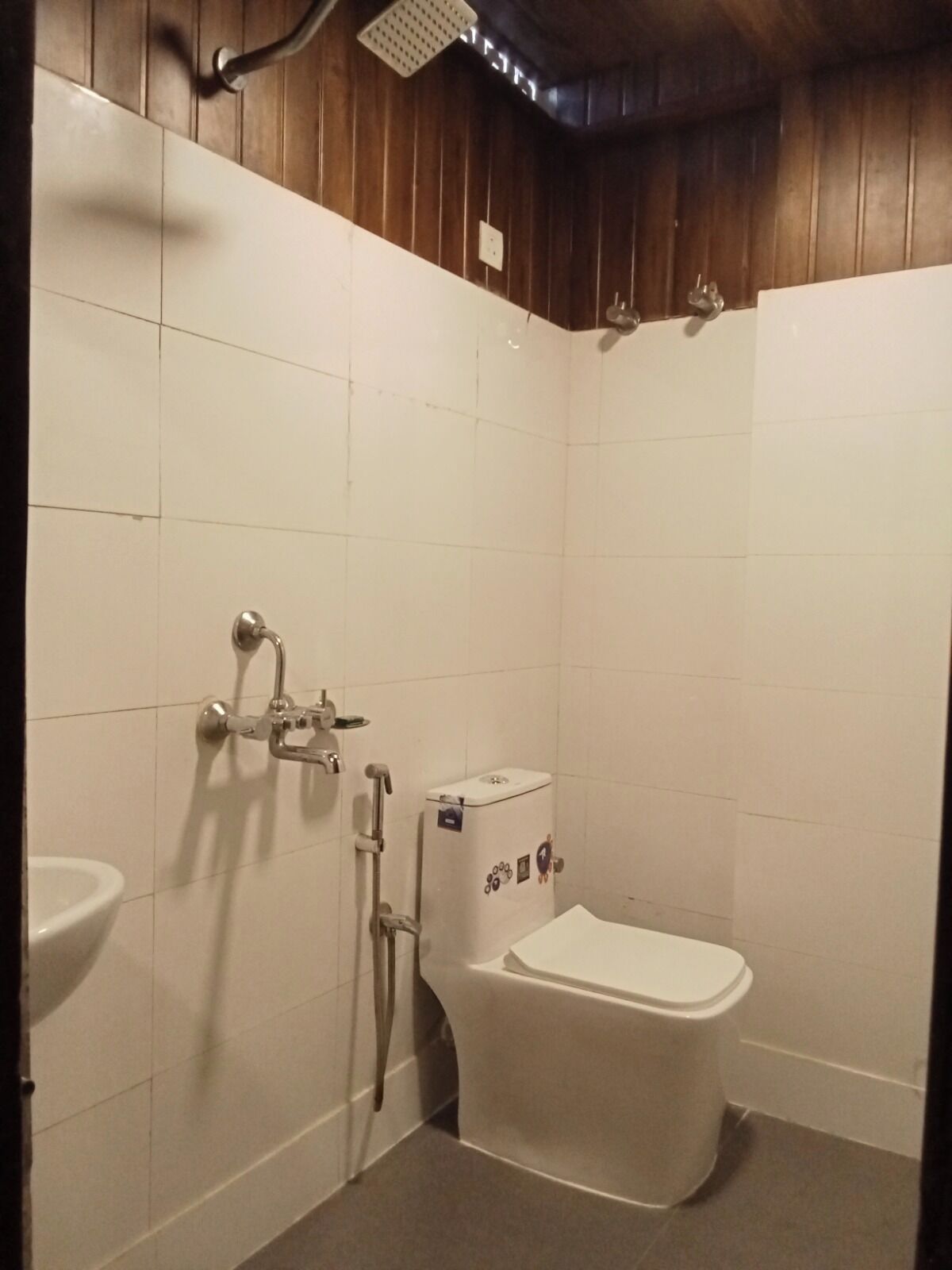Quarto casal luxo, sacada, vista para a cidade | Banheiro | Toalhas de banho 