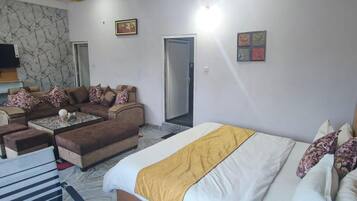 Rollaway beds, bed sheets