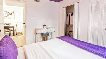 3 bedrooms, iron/ironing board, WiFi, bed sheets