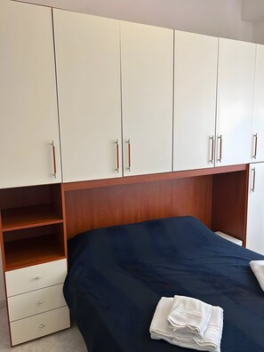 WiFi, bed sheets - Casa Medicea del Porto (Livorno)