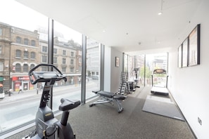 Fitness facility - Aldgate London | Junior Suite | Aldgate Tube | Rooftop Bar (London)