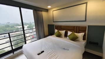 In-room safe, iron/ironing board, WiFi (free)