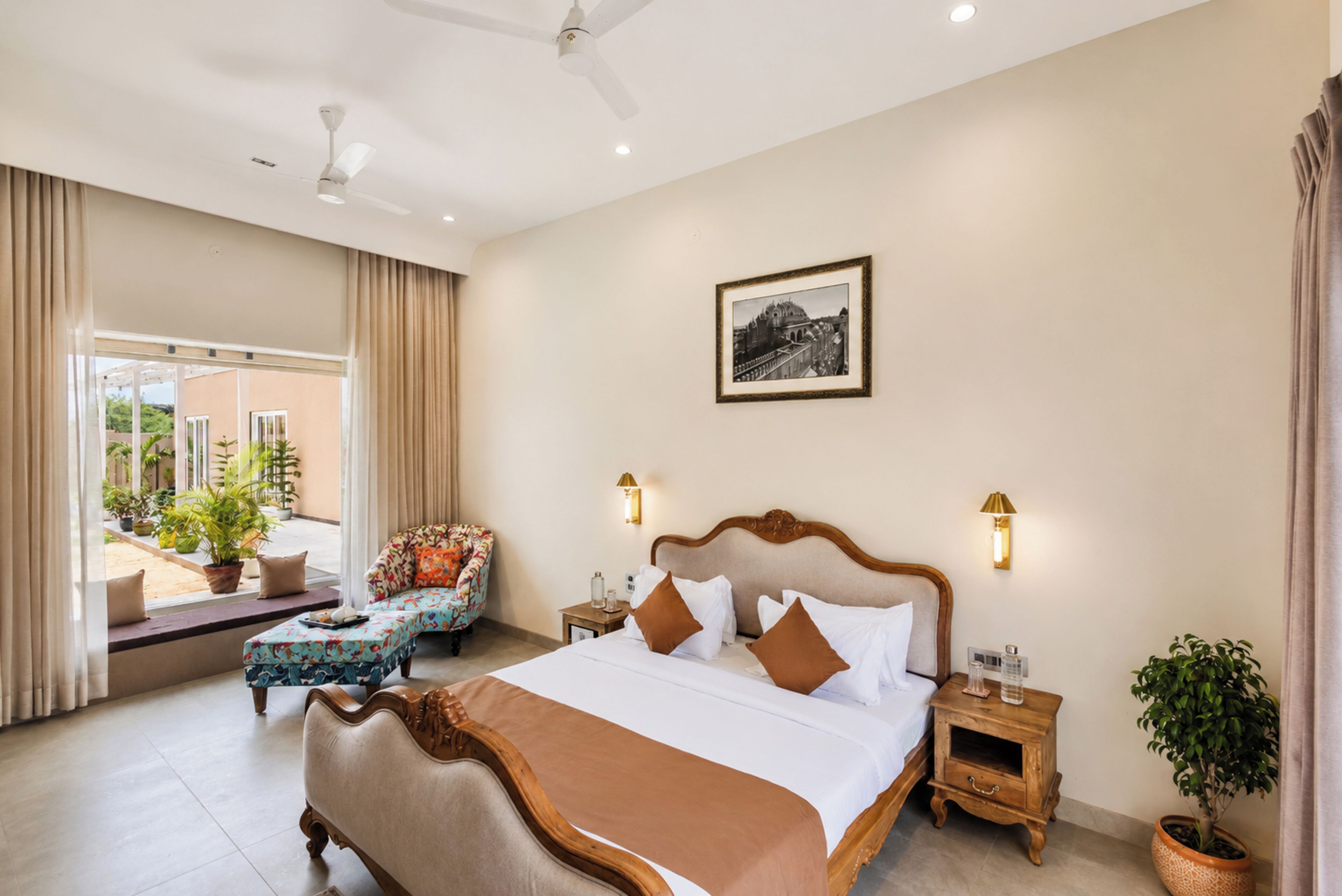 Luxury Villa | Iron/ironing board, free WiFi