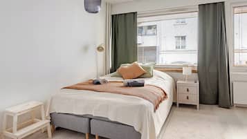 Estudio Confort, 1 cama de matrimonio, vistas al patio | Vistas desde la habitación