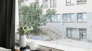 Estudio Confort, 1 cama de matrimonio, vistas al patio | Vistas desde la habitación