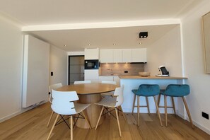 Dining - Seafront Apartment in Middelkerke (MIDDELKERKE)
