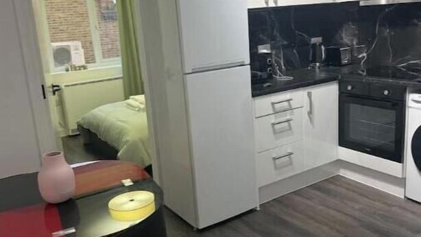 Uklassifisert bilde, 1 av 11, knapp