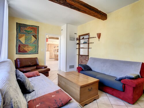 Family-friendly country cottage near the Forêt d'Orient Natural Park,