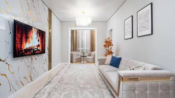 Apartment, 2 Bedrooms, Private Bathroom, Mountain View | Living area