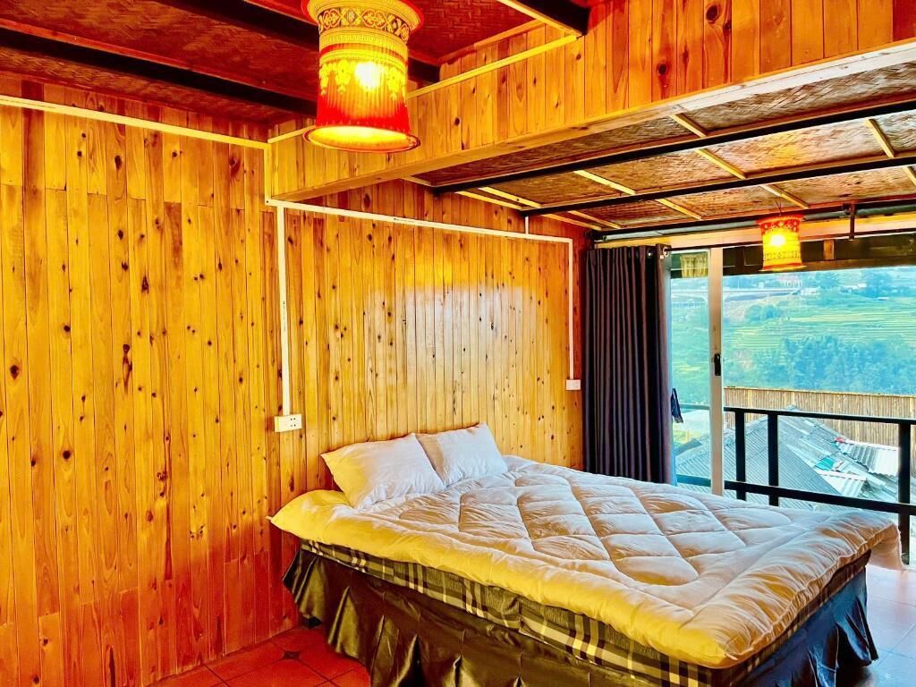 Habitación doble, vista a la montaña | Espacio para trabajar con laptop y wifi gratis 